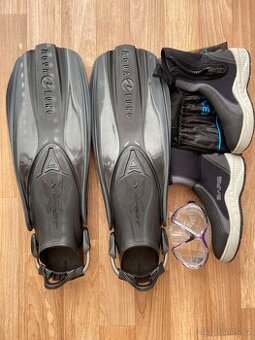 PLOUTVE AQUALUNG, BARE ICE BOOT
