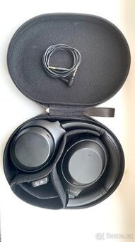 Sony WH-1000XM4 (black)
