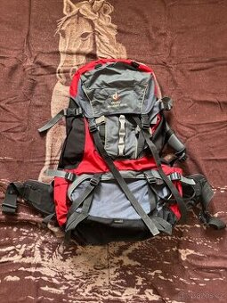 Batoh Deuter Aircontact 65+10