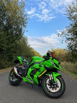 Kawasaki ZX10-R (RR) KRT replica