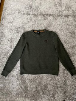 Hugo Boss svetr – dětská velikost 146–152 cm