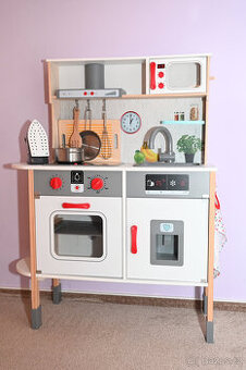 Dětská kuchyňka (Lidl)