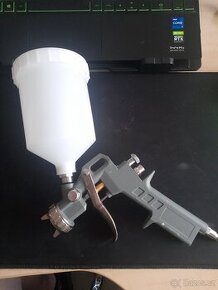 Lakovací pistole na kompresor