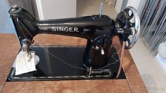 Singer 201 – funkční šlapací šicí stroj se stolkem - VZÁCNÝ
