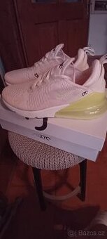 N.ové kvalitní dámské tenisky Nike Air Max vel.39