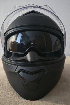 Vyklápěcí přilba lidl