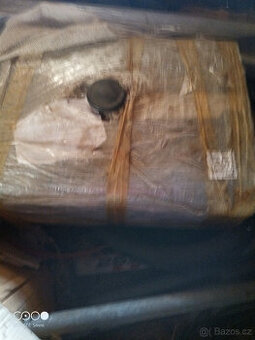 Naftová palivová nádrž Zetor Crystal 8011, 8045