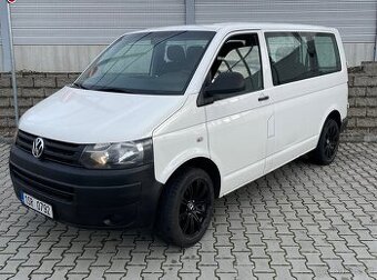 VW Transporter /2,0Tdi/ 2011/75kw/ 1majitel/ CZ/ 6MÍST