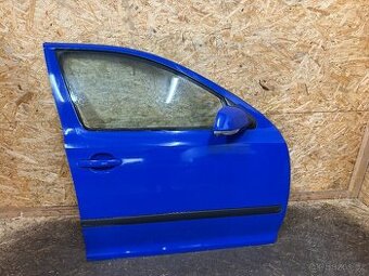 PRAVÉ PŘEDNÍ DVEŘE ŠKOD OCTAVIA 2  LF5K / 4590