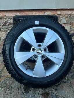 Alu kola Škoda 16" + zimní pneu Semperit