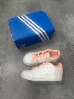 Adidas tenisky