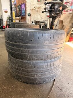 235/40/19 letni pneu Bridgestone Potenza S001