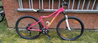 Dívčí kolo Merida 27.5