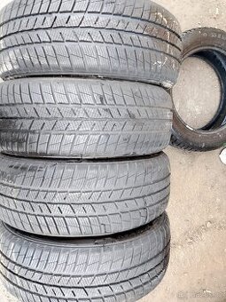 215/50/18 92v Barum - zimní pneu 4ks