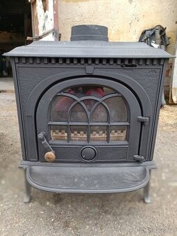 Litinová kamna Jotul F8