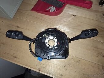 BMW páčkové centrum (SZL) s výhřevem volantu