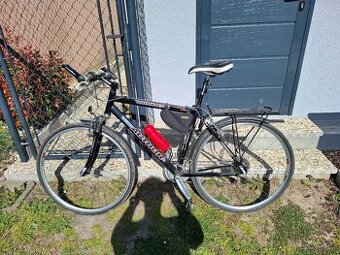 Horské / trekingové kolo Author Stratos