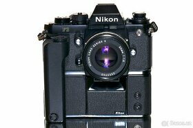 Nikon F3 + Nikkor Pancake 1,8/50mm + motor MD4