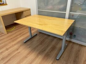 Pracovní stůl Ikea Galant - 1