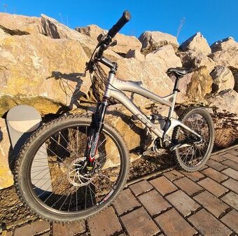 GT Force 3.0 celoodpruzene horske kolo
