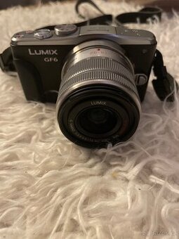 Panasonic Lumix DMC-GF6 + 14-42 a 45-150