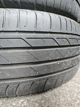 225/55R17 97V Bridgestone Turanza T001