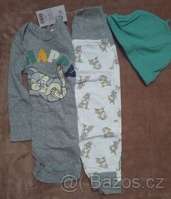 Souprava NOVÁ body, tepláčky, čepička vel. 74/80