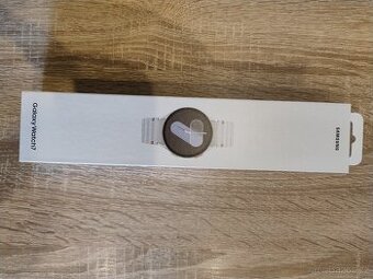 Prodám nové, nerozbalené hodinky Samsung Galaxy Watch 7 44mm