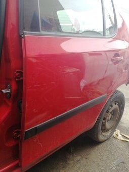 Škoda Fabia 2 levé zadní dveře - 1