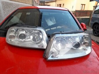 Prodam na Volkswagen sharan světla