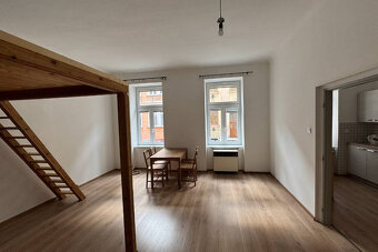 Pronájem 1+1 Štítného, České Budějovice