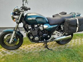 Yamaha xjr 1300