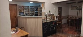 Přenechání pronájmu zavedené a plně vybavené restaurace - 1