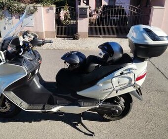 Suzuki Burgman 650 EXEKUTIVE