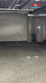 Pronájem garážového stání, 16 m², Olomouc, ul. Schweitzerova
