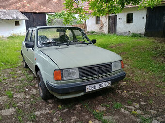 Škoda 120