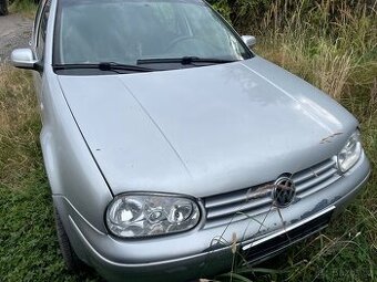 Volkswagenu golf 4 - 1.6 16v náhradní díly