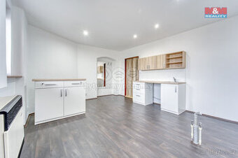 Pronájem obchod a služby, 20 m², Kralovice, nám. Osvobození