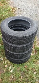 PNEU-ZIMNÍ SADA PIRELLI. 215/65 R16. Brno - 1