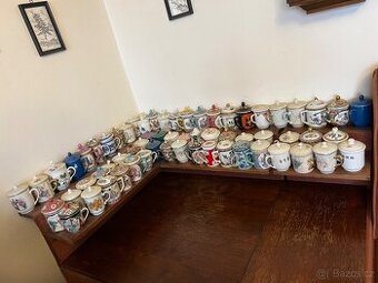 Sbírka porcelánových hrníčků