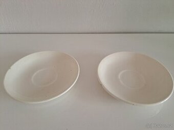Dva porcelánové podšálky Ditmar Urbach Znojmo