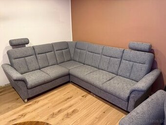 Sedací souprava s křeslem a taburetem