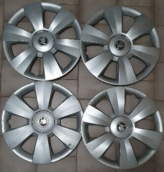 Plechové disky a poklice (z Fabie)