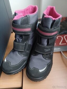Superfit zimní boty vel. 38