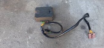 Regulace napětí peugeot satelis 125ccm