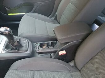 PRODÁM DO ŠKODA OCTAVIA 2 LOKETNÍ OPĚRKU