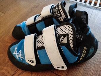 Lezečky Triop vel. 40