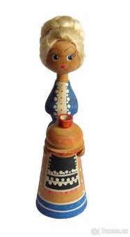 Hospodyňka - dřevěná hračka