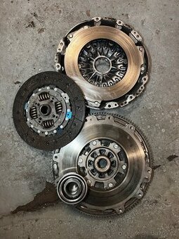 Spojková sada Nissan 350z