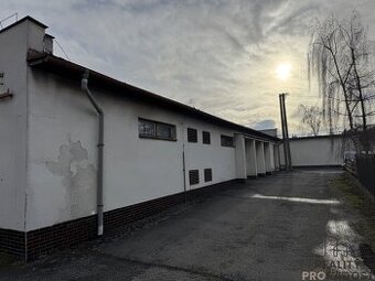 Prodej komerčního skladu - 1